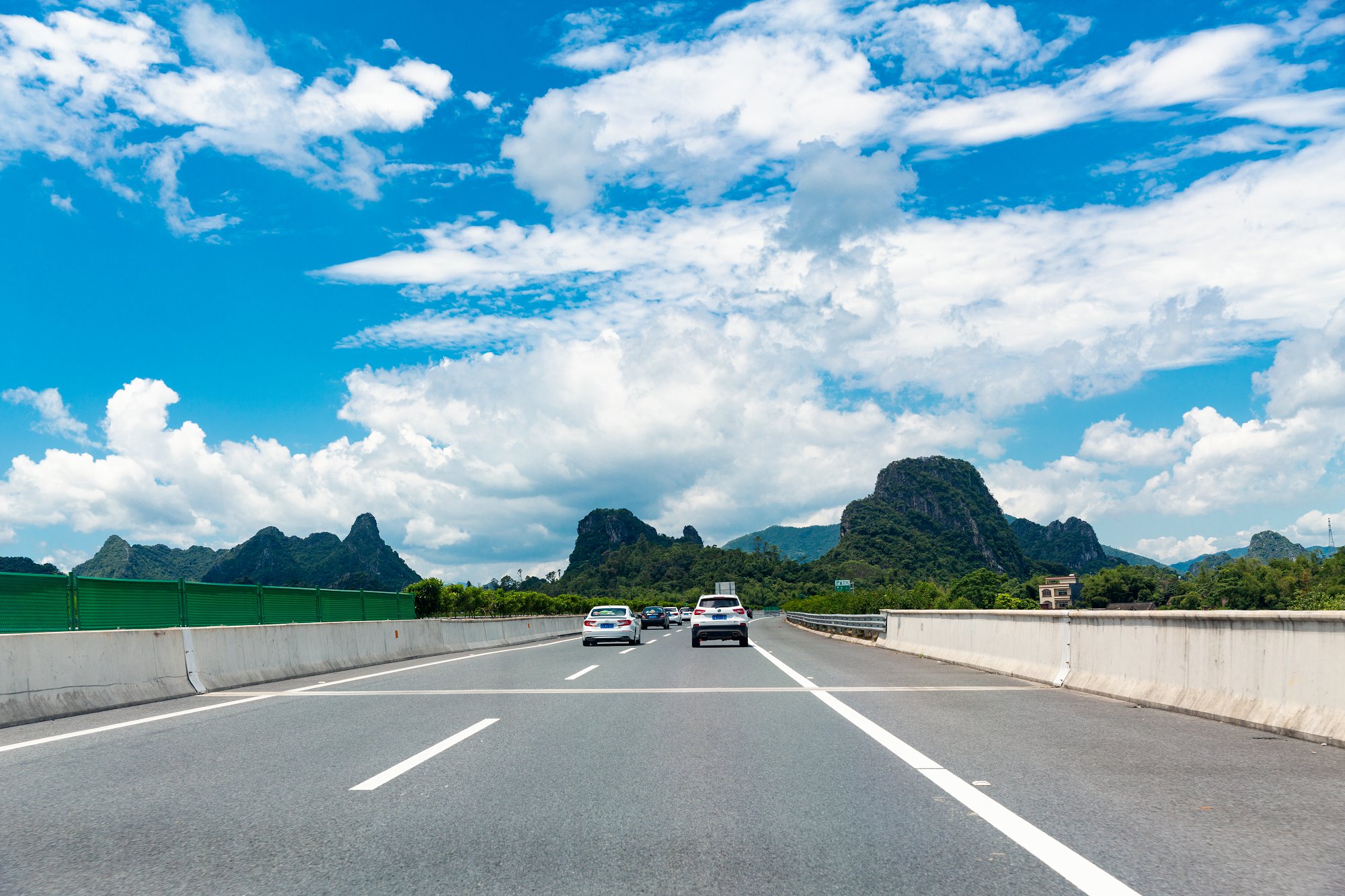 美国留学,新兴留学国家,新加坡留学,加拿大留学