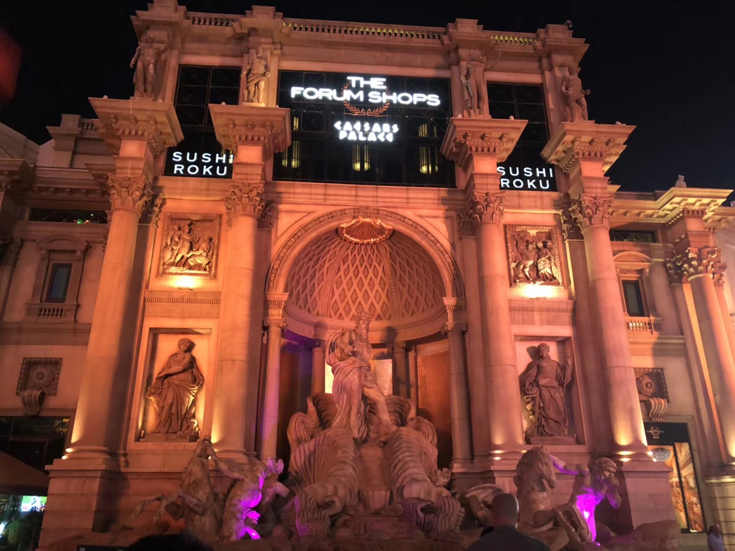 恭喜Y女士获得美国旅游签证！