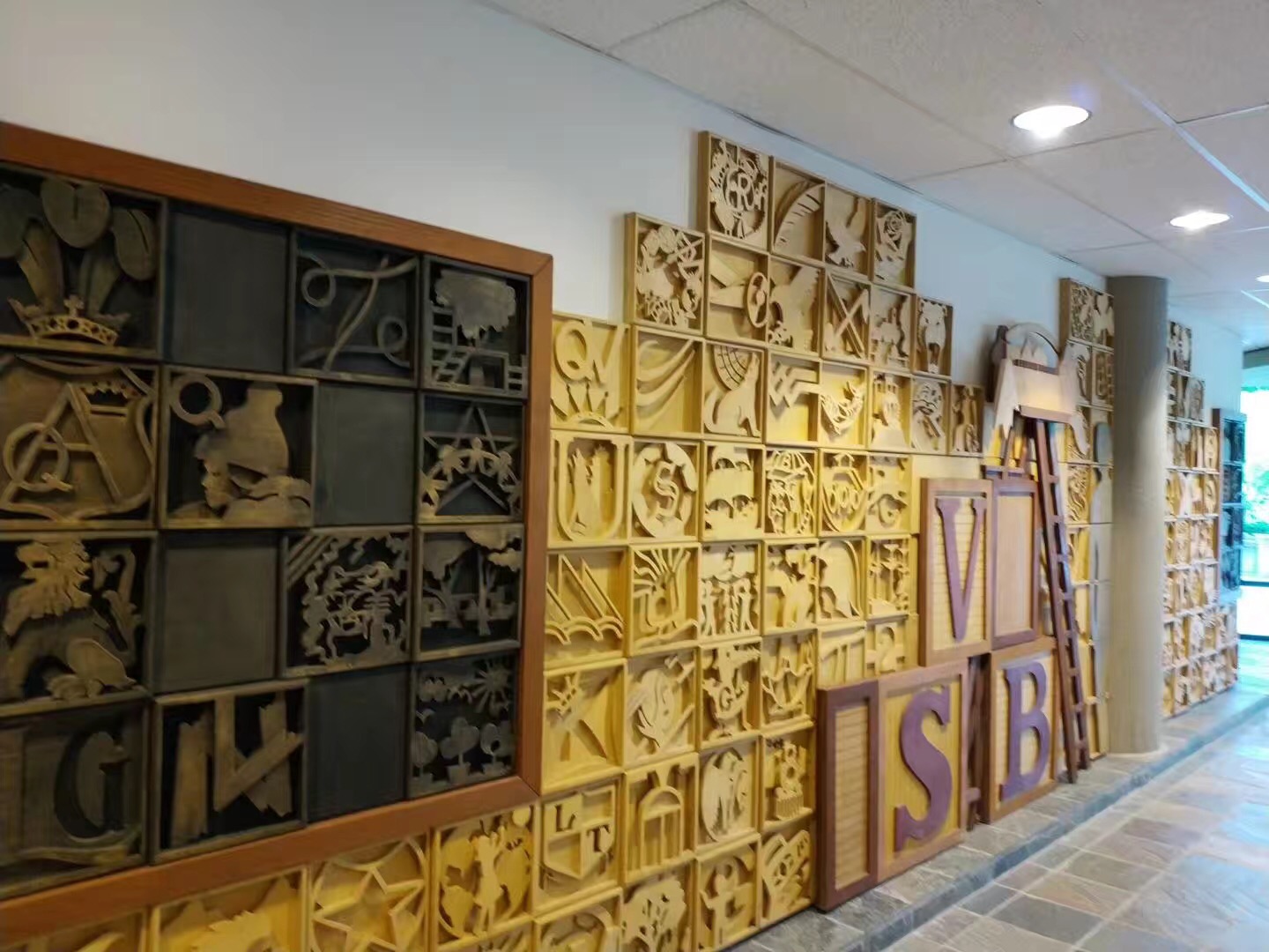 家长及学生“迷恋”加拿大中学的真相