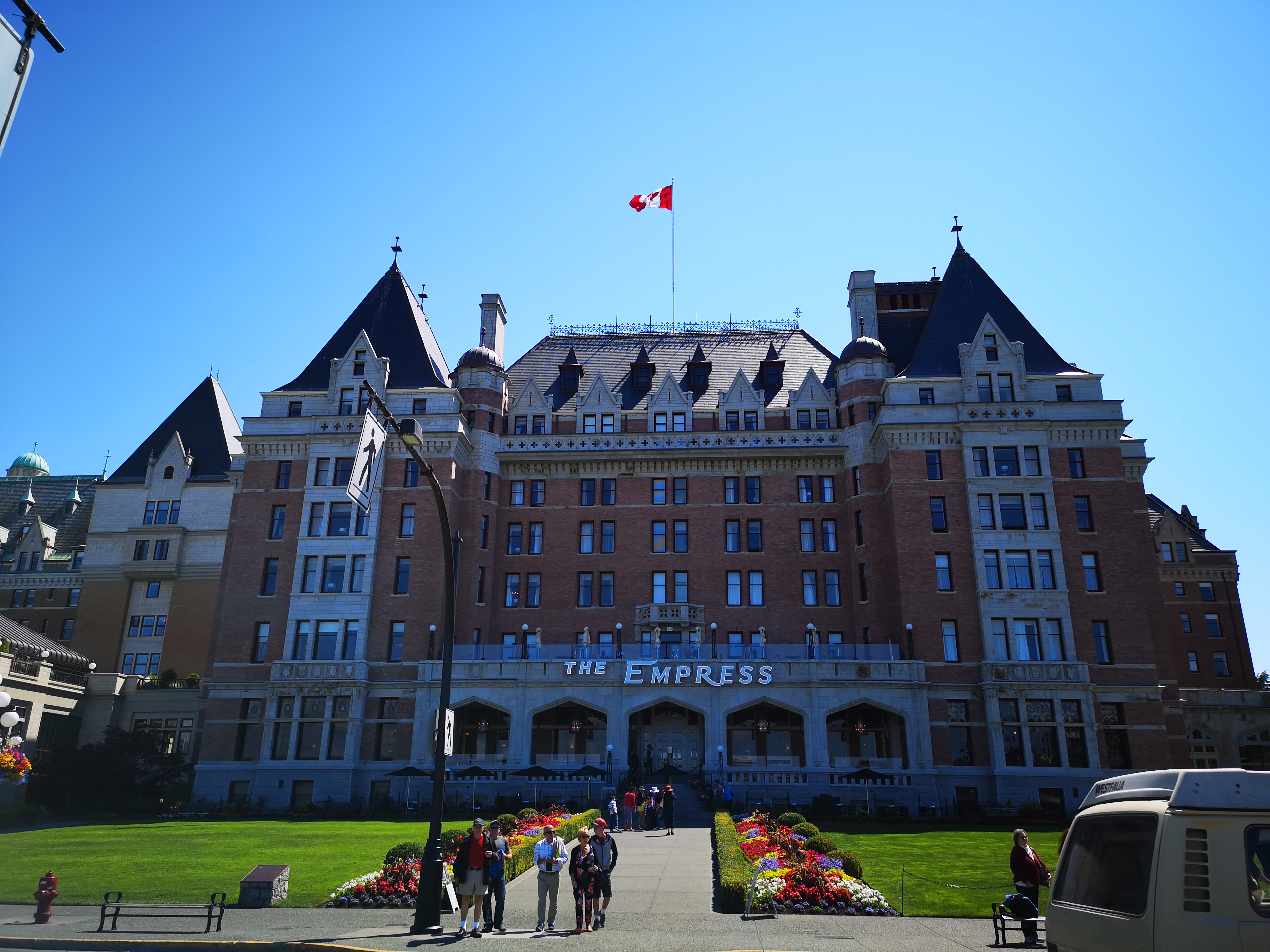 加拿大西部公立教育局名校推荐