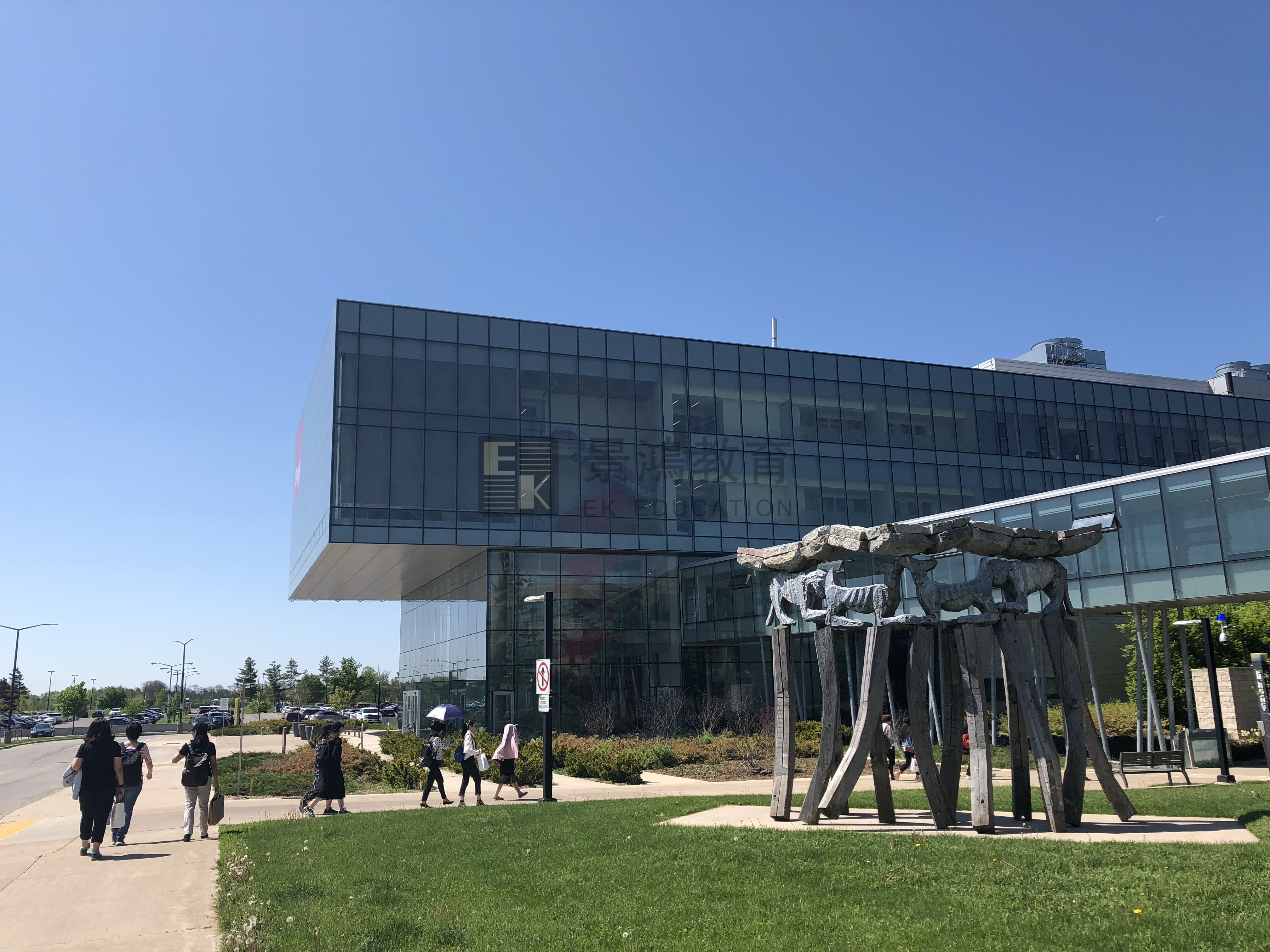 2020年硕士申请火热进行！加拿大商科怎么申请？