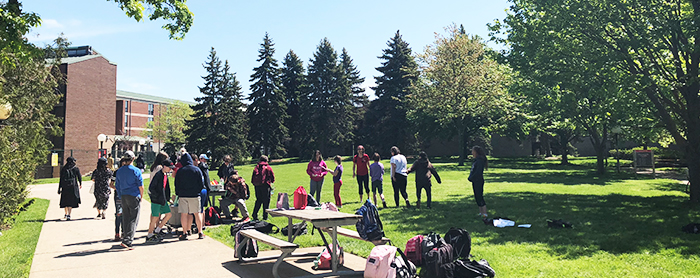 来捡漏啦！BC省温哥华教育局名校还有位置！