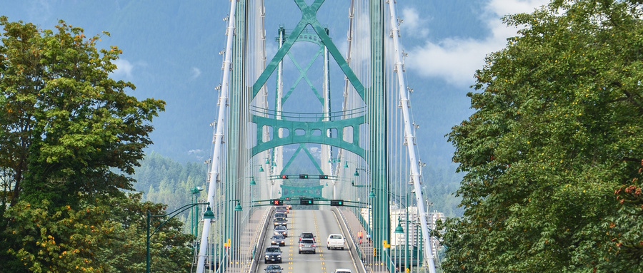 留学移民“四大金刚”项目，让您快速登陆加拿大！