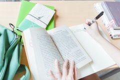 想去加拿大留学，选择哪些学校好呢？