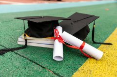 紧急避坑！留学选专业别只看钱，这3个坑90%的人都踩过，悔到拍大腿